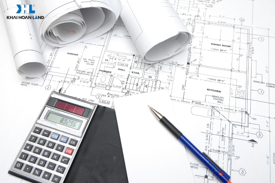 Chi phí thiết kế và thi công nội thất cũng là những khoản phát sinh lớn