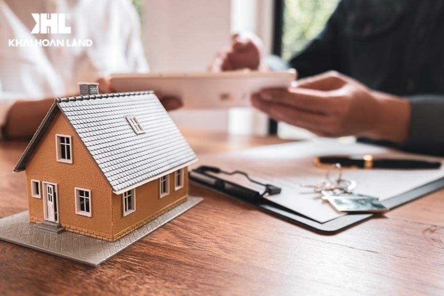 Cần chuẩn bị kỹ lưỡng về tài chính và pháp lý trước khi mua nhà