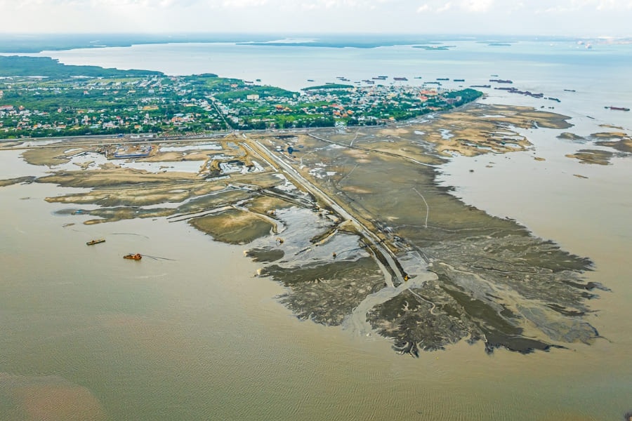 Công trường thi công Vinhomes Green Paradise tháng 10/2025